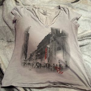 Women’s Express tee